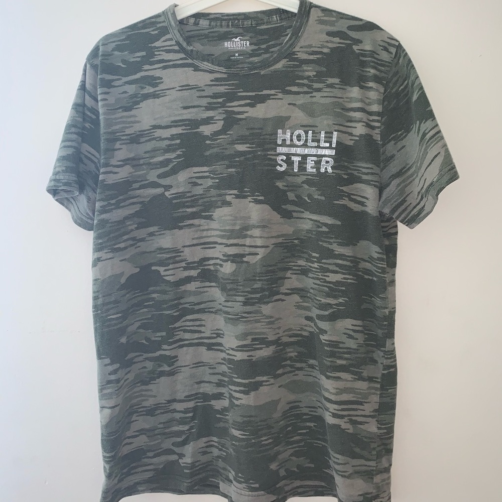 Hollister camo shirt